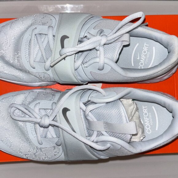 Nike Women’s Renew In-Season TR 12 “Pure Platinum/White” – Size 8 - Picture 4 of 5